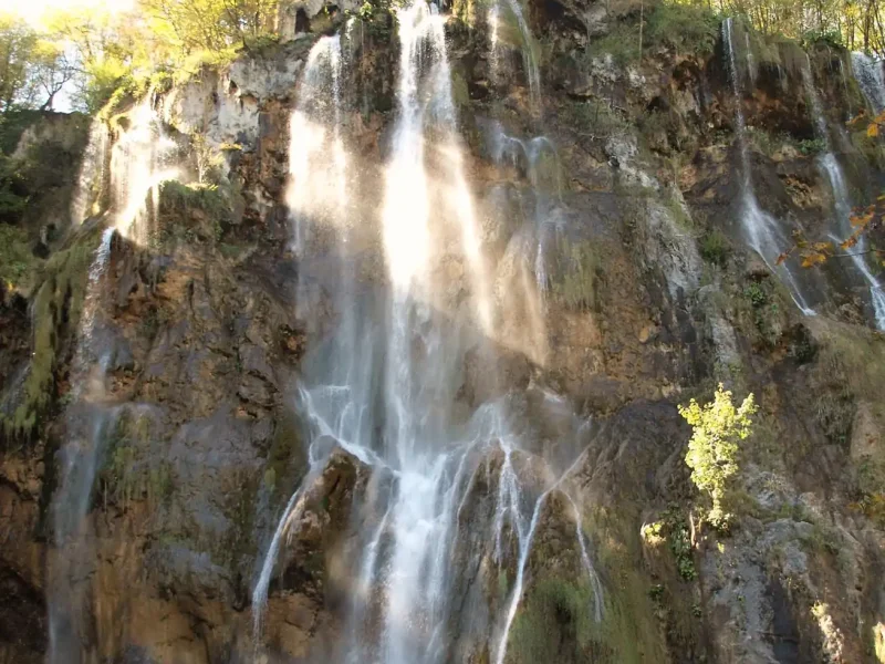 Plitwitzer Seen Wasserfall 1